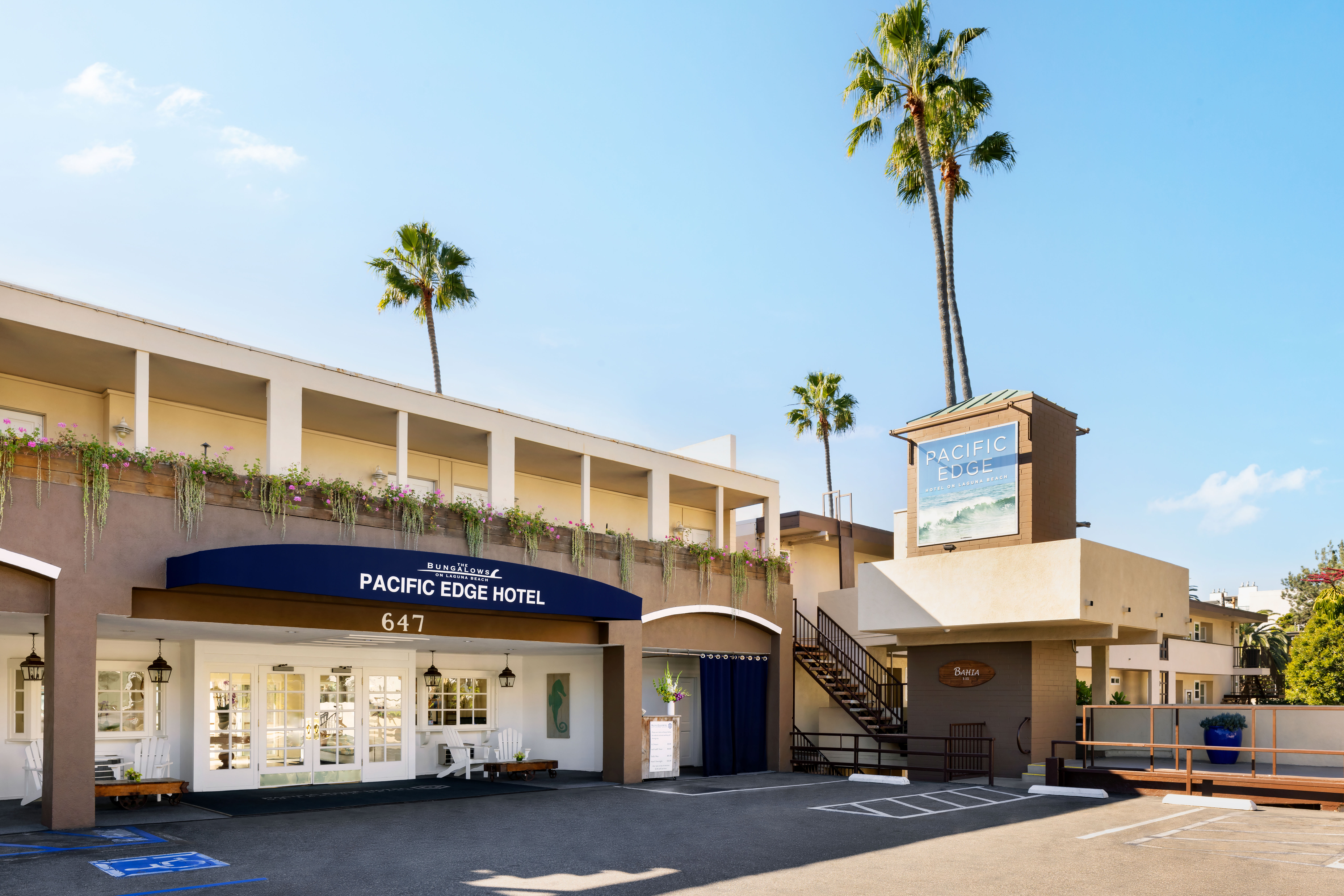 hotel front view of Pacific Edge